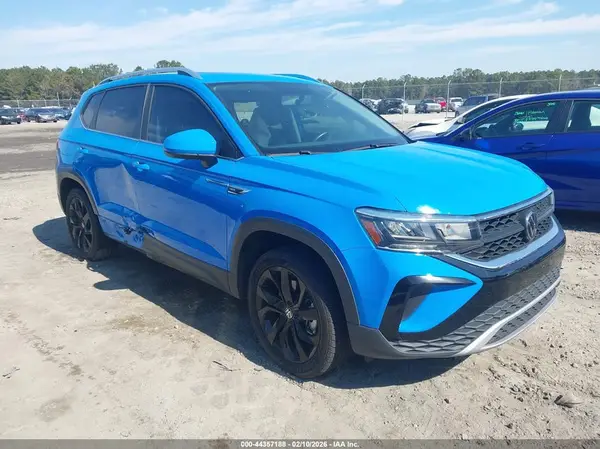 3VVTX7B25NM099338 2022 VOLKSWAGEN TAOS - Image 1