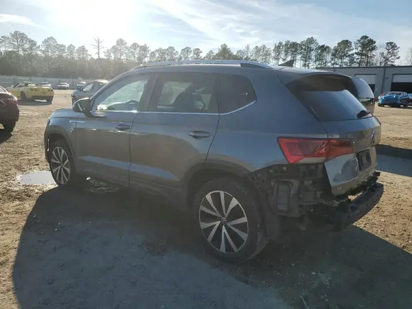 3VVTX7B27NM003502 2022 VOLKSWAGEN TAOS - Image 2
