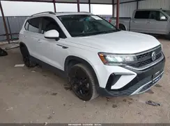 3VVTX7B27NM057785 2022 VOLKSWAGEN TAOS