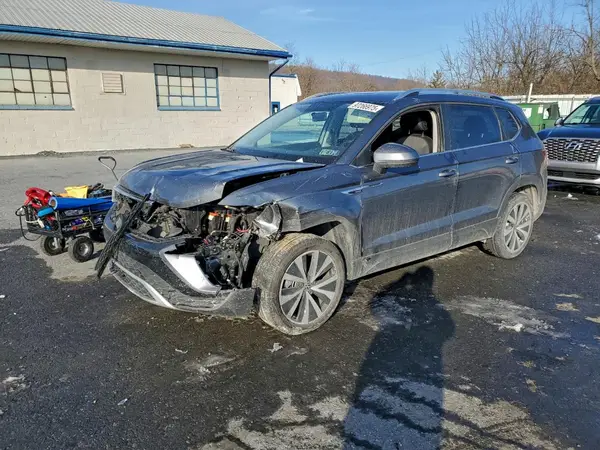 3VVTX7B27NM080774 2022 VOLKSWAGEN TAOS - Image 1