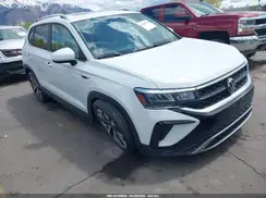 3VVTX7B2XNM004014 2022 VOLKSWAGEN TAOS