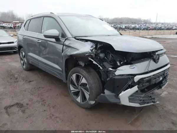 3VVUC7B20SM024719 2025 VOLKSWAGEN TAOS - Image 1