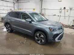 3VVUC7B21SM047362 2025 VOLKSWAGEN TAOS