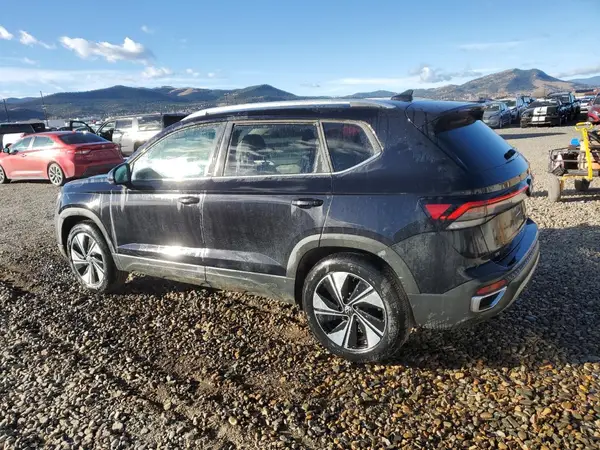 3VVUC7B22SM040016 2025 VOLKSWAGEN TAOS - Image 2