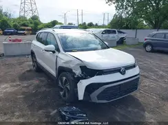 3VVUC7B22SM040825 2025 VOLKSWAGEN TAOS