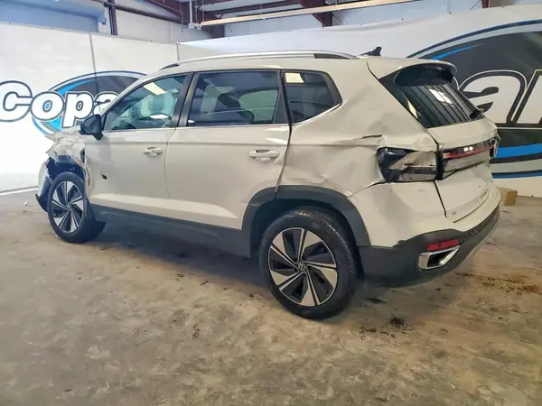 3VVUC7B23SM042504 2025 VOLKSWAGEN TAOS - Image 2