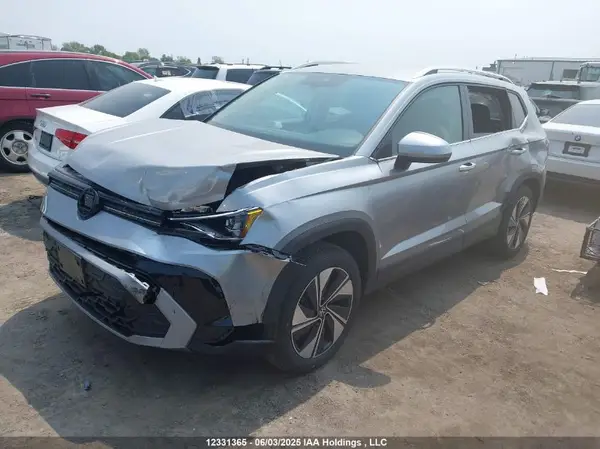 3VVUC7B23SM046522 2025 VOLKSWAGEN TAOS - Image 2