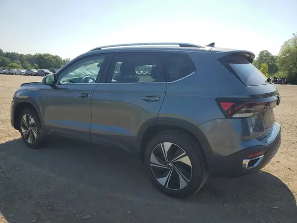 3VVUC7B24SM037831 2025 VOLKSWAGEN TAOS - Image 2