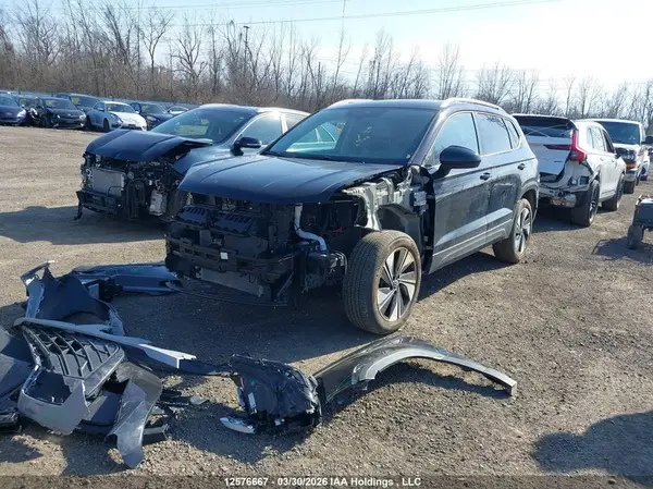 3VVUC7B24SM066990 2025 VOLKSWAGEN TAOS - Image 2