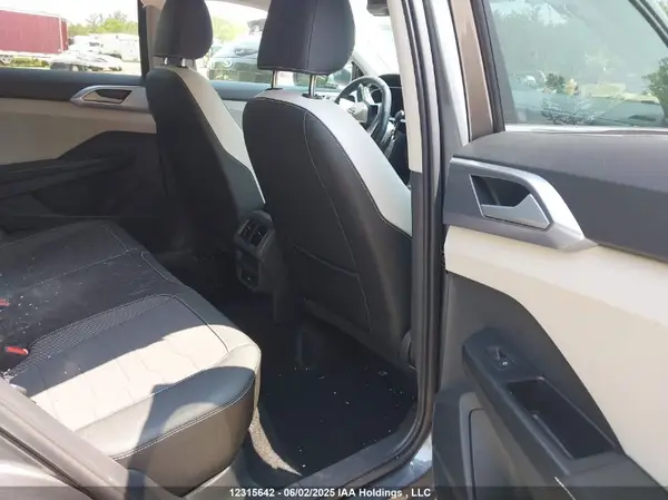 3VVUC7B28SM022832 2025 VOLKSWAGEN TAOS - Image 8