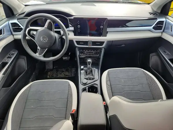 3VVUC7B28SM044314 2025 VOLKSWAGEN TAOS - Image 8