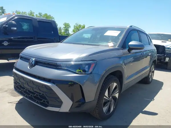 3VVUC7B28SM080391 2025 VOLKSWAGEN TAOS - Image 2