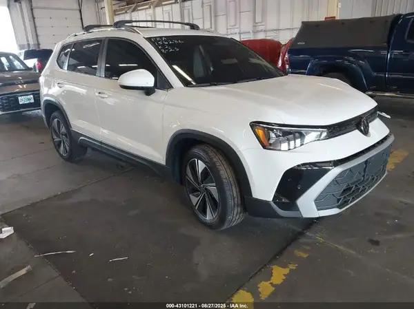 3VVUC7B29SM003755 2025 VOLKSWAGEN TAOS - Image 1