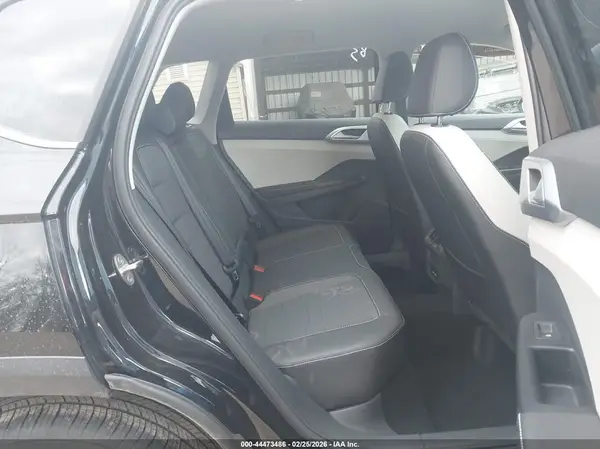 3VVUC7B29TM013994 2026 VOLKSWAGEN TAOS - Image 8