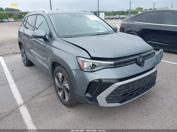 3VVUC7B2XSM043083 2025 VOLKSWAGEN TAOS - Image 1