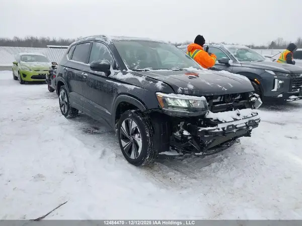 3VVUX7B20RM095868 2024 VOLKSWAGEN TAOS - Image 1