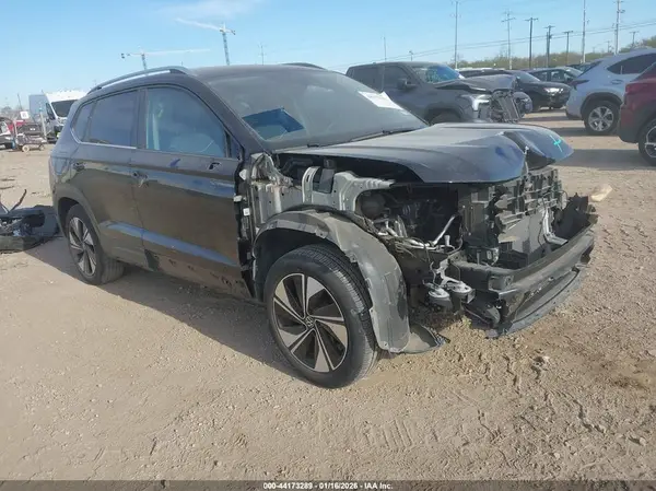 3VVUX7B21RM018555 2024 VOLKSWAGEN TAOS - Image 1