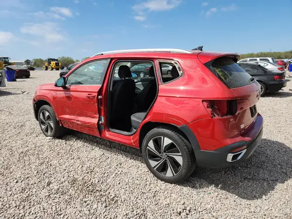 3VVUX7B21RM038899 2024 VOLKSWAGEN TAOS - Image 2