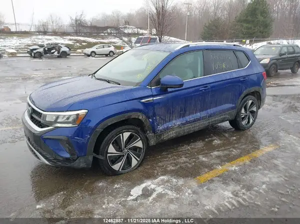 3VVUX7B21RM095801 2024 VOLKSWAGEN TAOS - Image 2