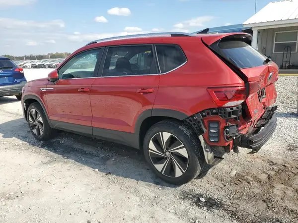 3VVUX7B22RM067425 2024 VOLKSWAGEN TAOS - Image 2