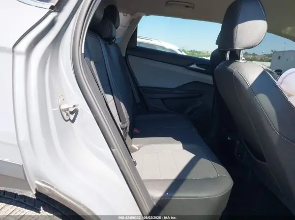 3VVUX7B23RM063805 2024 VOLKSWAGEN TAOS - Image 8