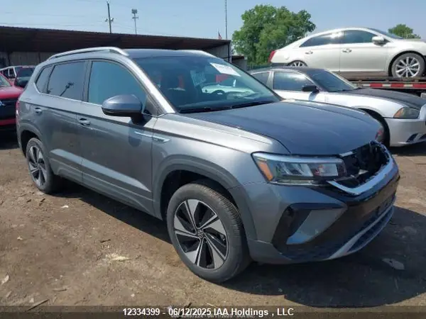 3VVUX7B23RM088381 2024 VOLKSWAGEN TAOS - Image 1