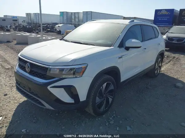 3VVUX7B23RM096612 2024 VOLKSWAGEN TAOS - Image 2