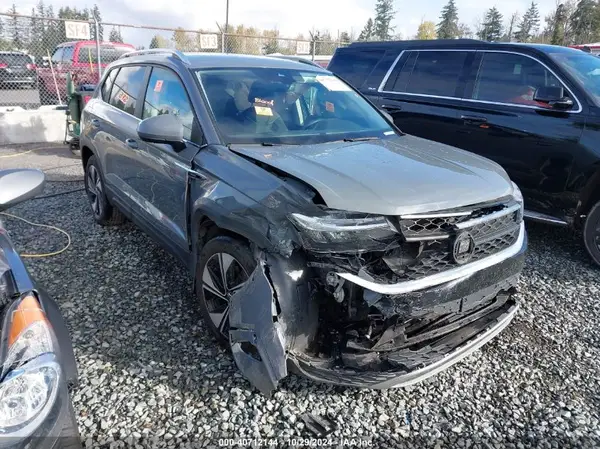 3VVUX7B25RM023001 2024 VOLKSWAGEN TAOS - Image 1