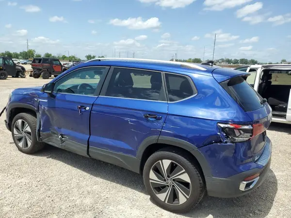 3VVUX7B25RM049484 2024 VOLKSWAGEN TAOS - Image 2