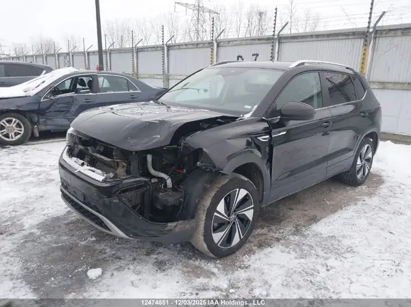 3VVUX7B25RM095140 2024 VOLKSWAGEN TAOS - Image 2