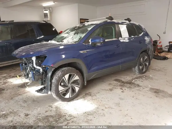 3VVUX7B25RM113569 2024 VOLKSWAGEN TAOS - Image 2