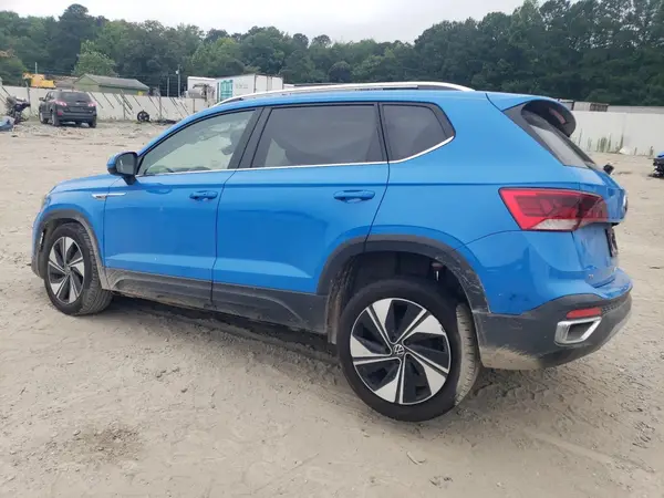 3VVUX7B25RM120005 2024 VOLKSWAGEN TAOS - Image 2