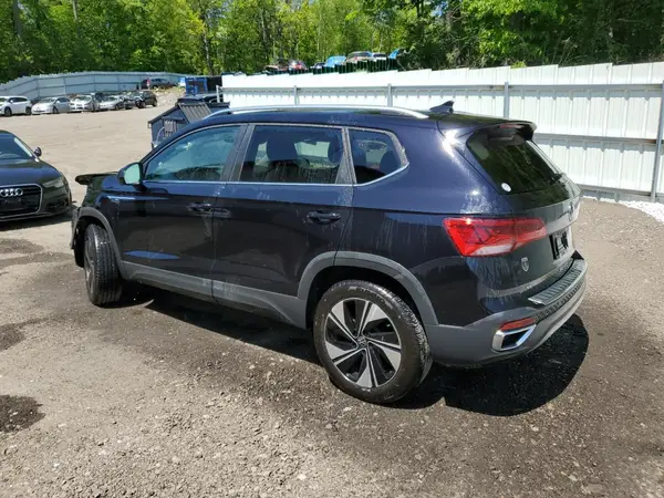 3VVUX7B26RM033780 2024 VOLKSWAGEN TAOS - Image 2