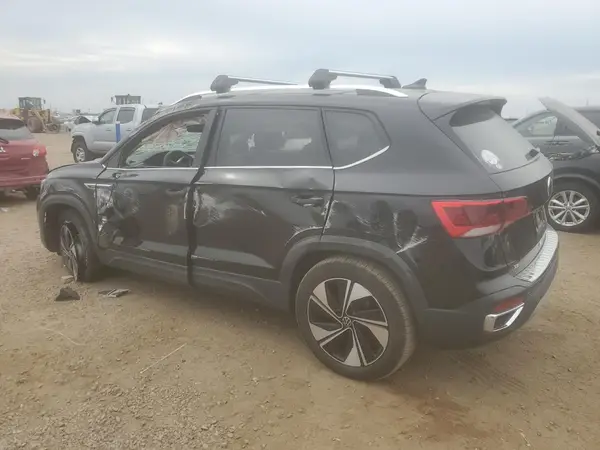 3VVUX7B26RM055438 2024 VOLKSWAGEN TAOS - Image 2