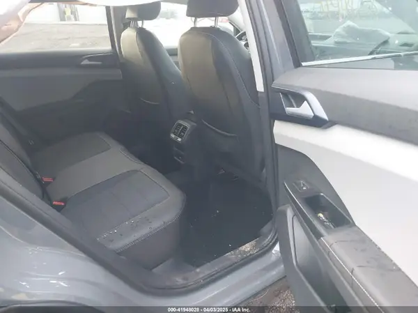3VVUX7B26RM093655 2024 VOLKSWAGEN TAOS - Image 8