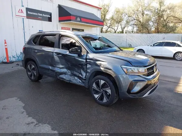 3VVUX7B26RM096474 2024 VOLKSWAGEN TAOS - Image 1