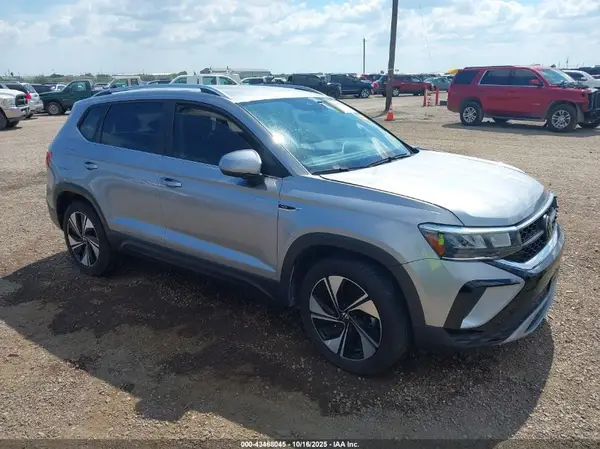 3VVUX7B27RM032024 2024 VOLKSWAGEN TAOS - Image 1