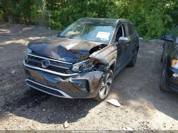 3VVUX7B27RM089663 2024 VOLKSWAGEN TAOS - Image 2