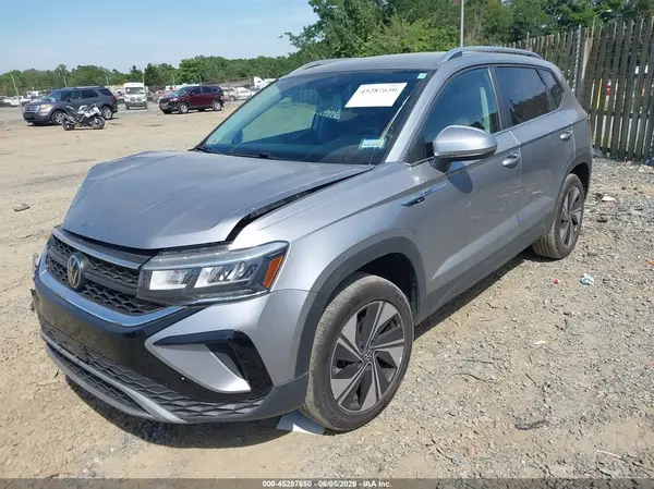 3VVUX7B28PM353776 2023 VOLKSWAGEN TAOS - Image 2