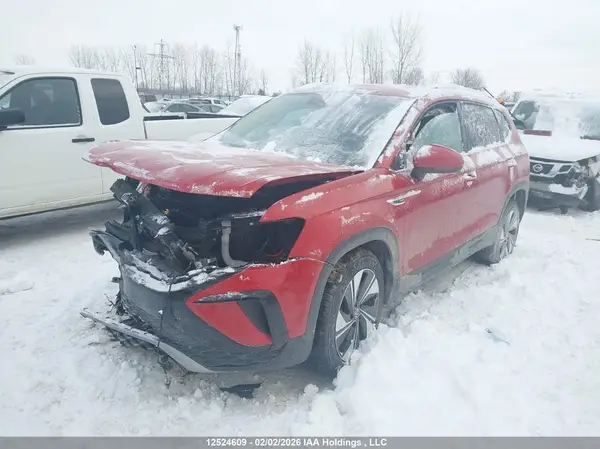 3VVUX7B28RM025566 2024 VOLKSWAGEN TAOS - Image 2