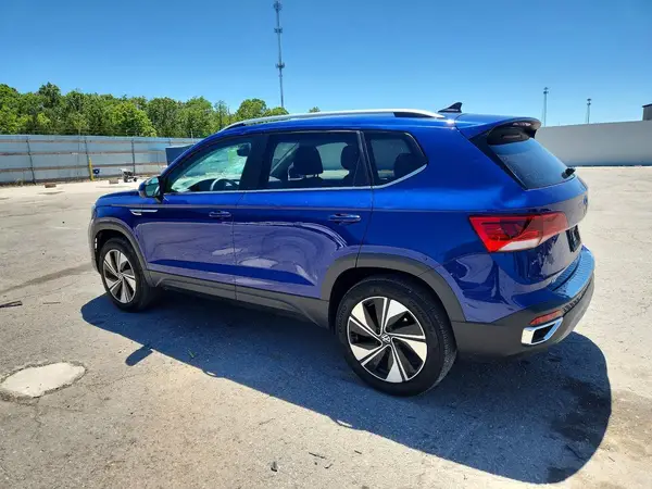 3VVUX7B28RM040262 2024 VOLKSWAGEN TAOS - Image 2