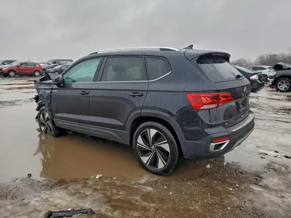 3VVUX7B28RM060334 2024 VOLKSWAGEN TAOS - Image 2