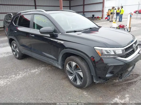 3VVUX7B29RM028850 2024 VOLKSWAGEN TAOS - Image 1