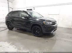 3VVUX7B2XRM038173 2024 VOLKSWAGEN TAOS