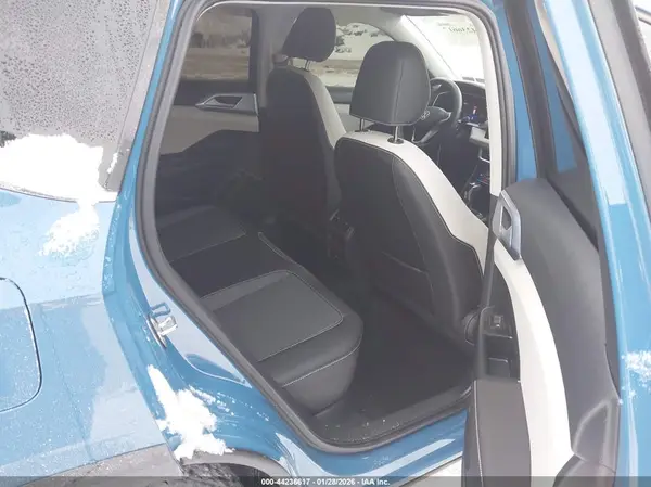 3VVVC7B20SM058499 2025 VOLKSWAGEN TAOS - Image 8