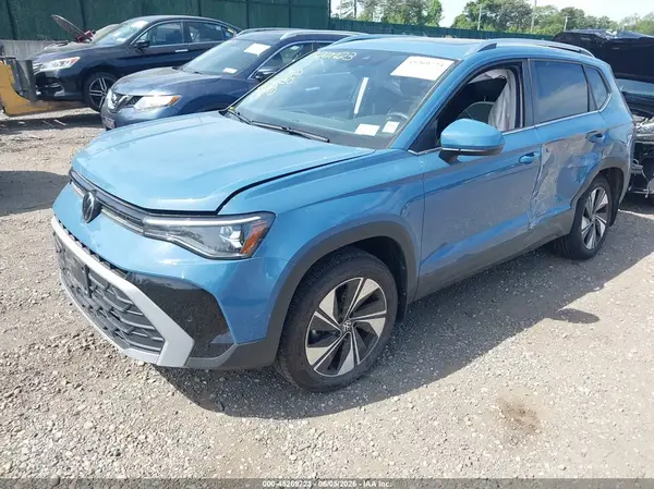 3VVVC7B20SM068367 2025 VOLKSWAGEN TAOS - Image 2