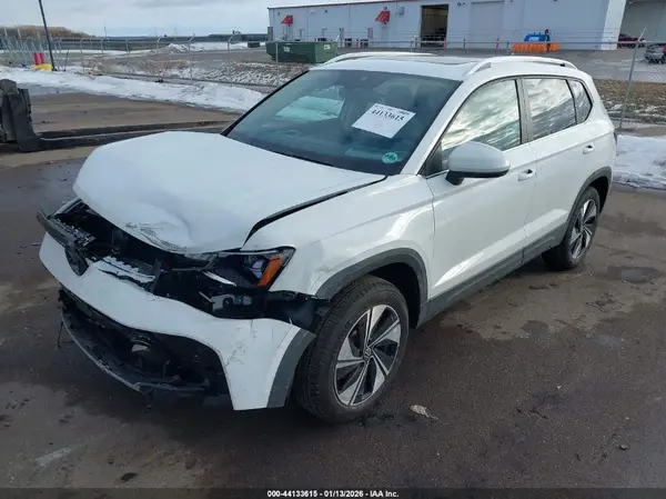 3VVVC7B21SM080074 2025 VOLKSWAGEN TAOS - Image 2