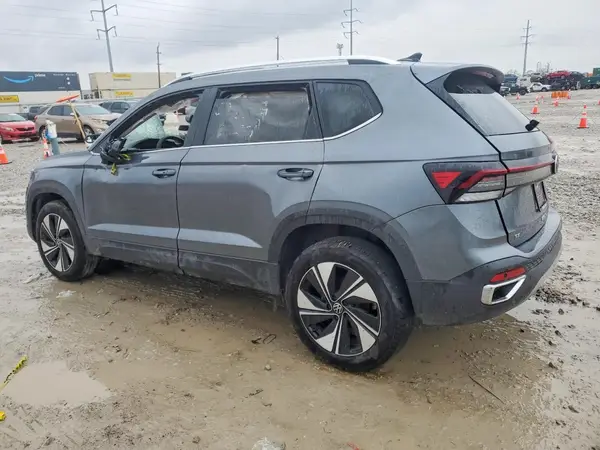 3VVVC7B23SM049487 2025 VOLKSWAGEN TAOS - Image 2