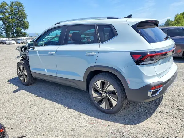 3VVVC7B28TM059675 2026 VOLKSWAGEN TAOS - Image 2