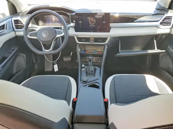 3VVVC7B28TM059675 2026 VOLKSWAGEN TAOS - Image 8